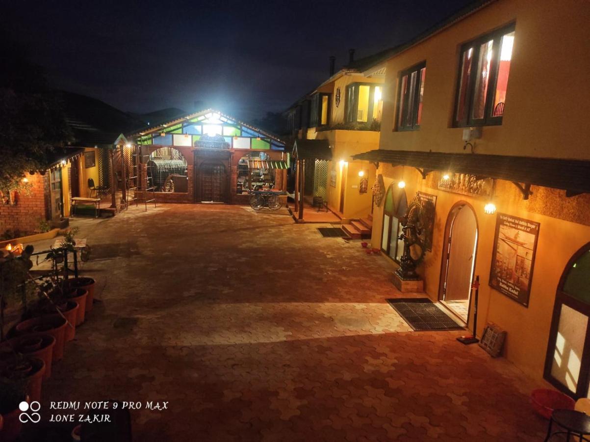 Habba Kadal Kashmiri Heritage Hotel & Hub Coonoor Esterno foto