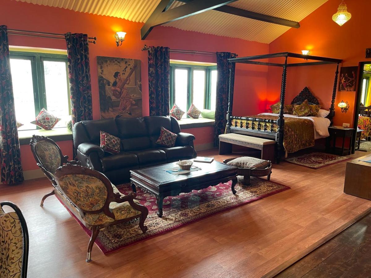 Habba Kadal Kashmiri Heritage Hotel & Hub Coonoor Esterno foto